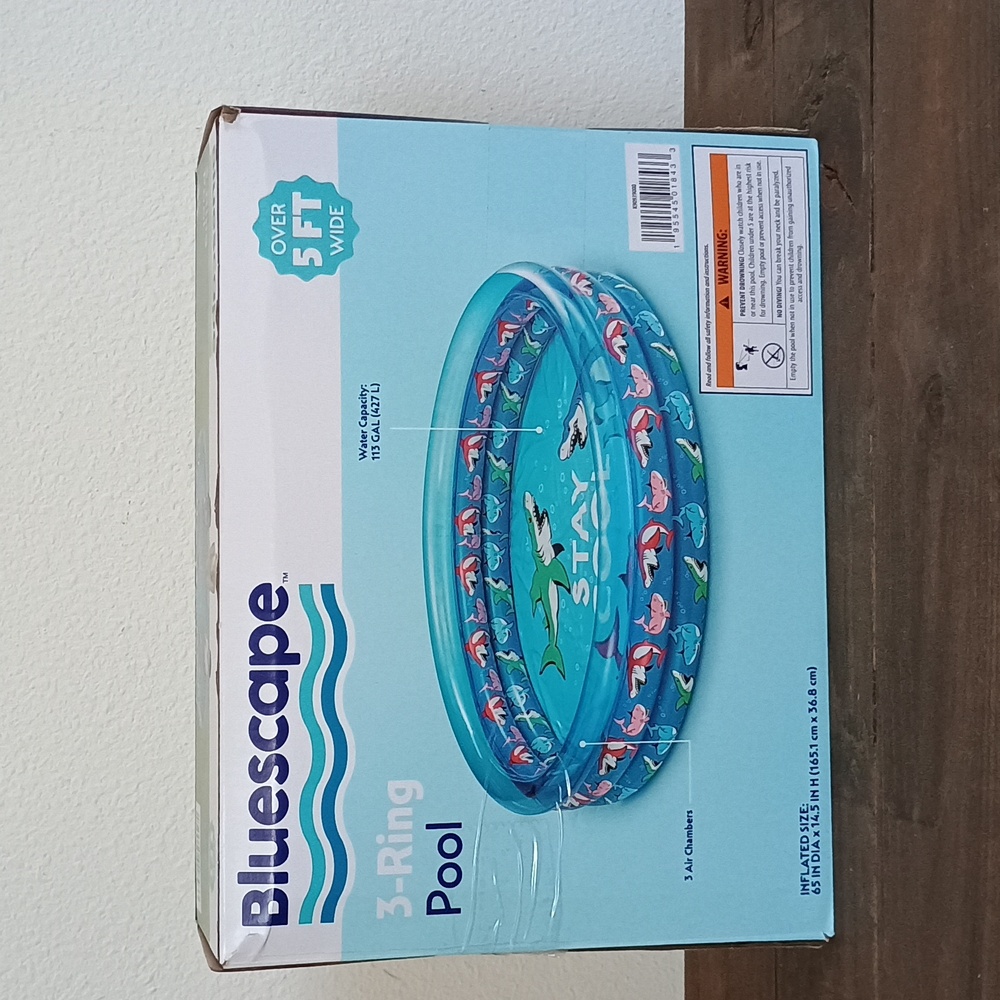 🆕 SHARK 3-Ring Inflatable Pool Bluescape Sharks Stay Cool Summer Age 2+ NEW NIB